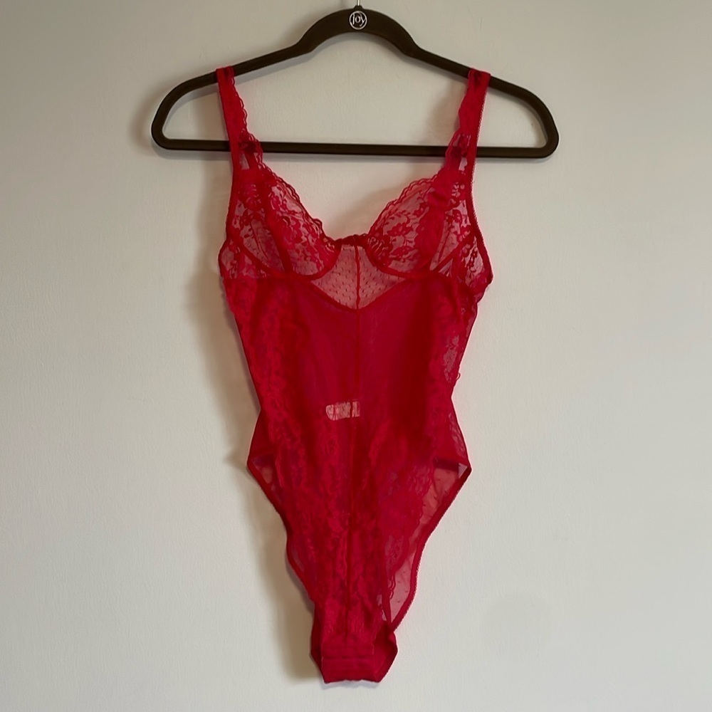 Victorias Secret Lace Bodysuit SM Red Sexy Sultry Romantic Bra Lingerie VTG 90s